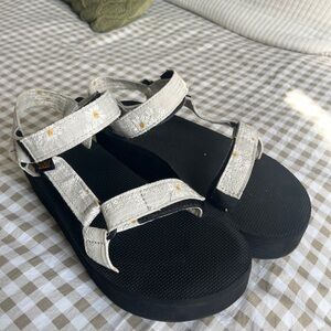 Teva White Daisy Strap Sandals